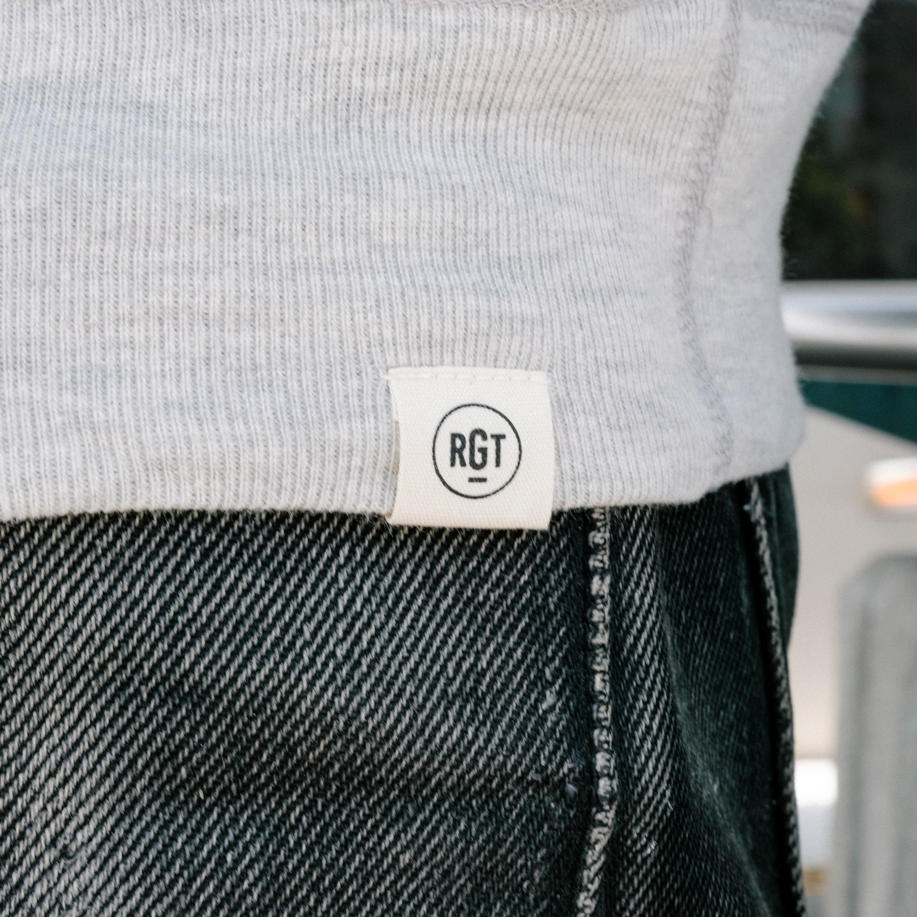 Rogue Territory Sweatshirt Warm Heather Grey