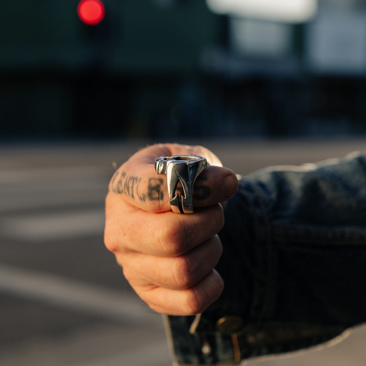 Mt. Hill Sterling Silver Signet Ring "Arrow"