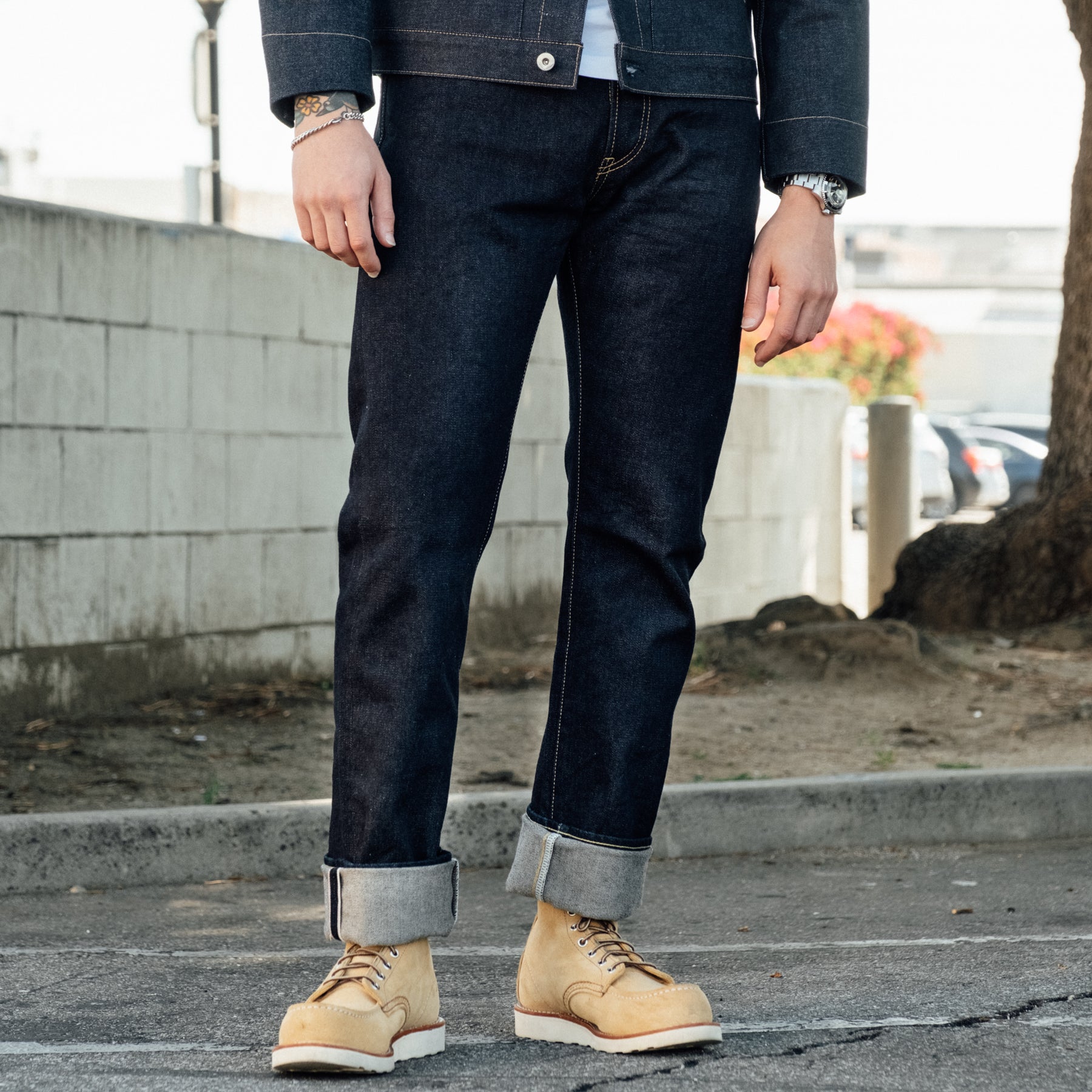 Iron Heart IH-555SBR-14 14oz Broken Twill Selvedge Denim Super Slim Jeans Indigo