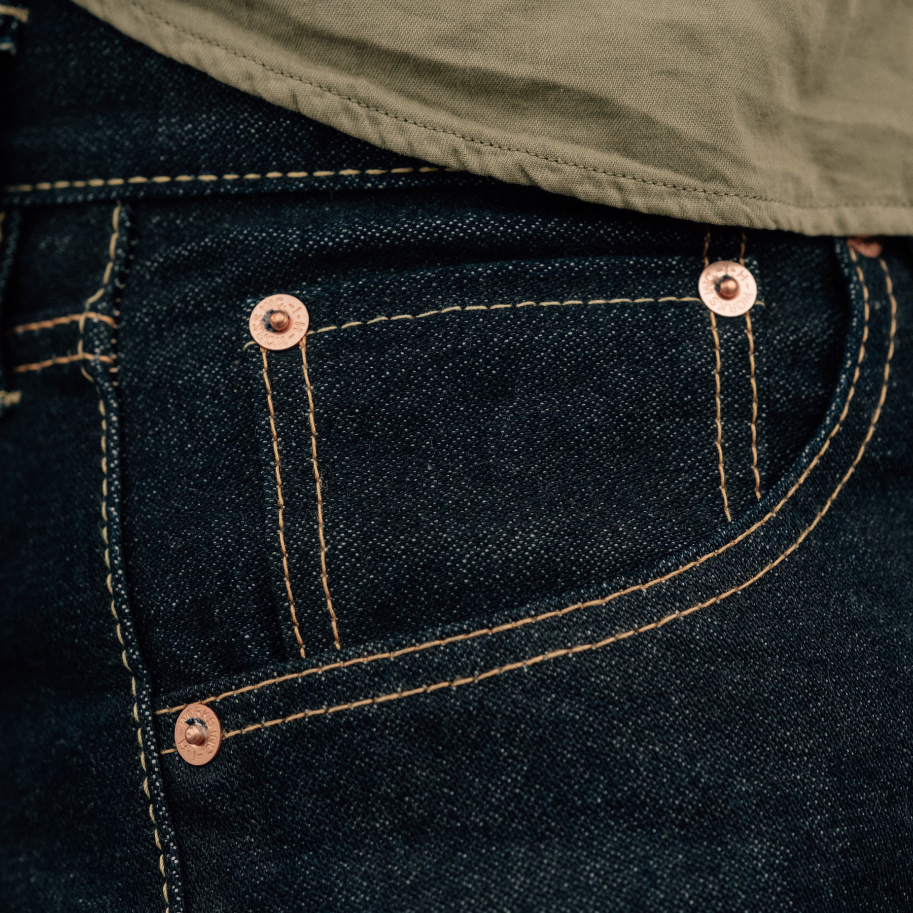 Iron Heart IH-777BR-14 14OZ Broken Twill Selvedge Denim Slim Tapered Jeans Indigo