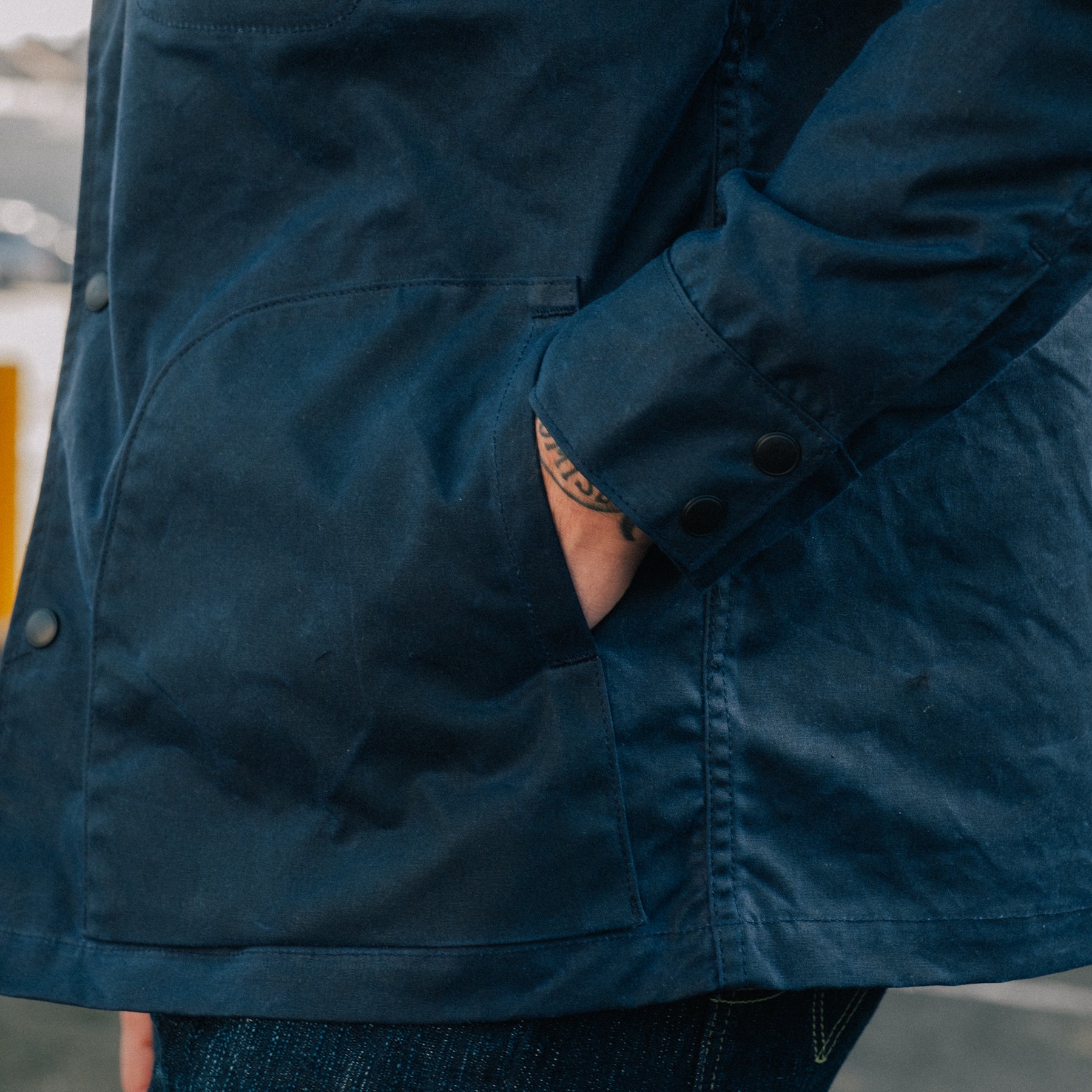 Rogue Territory Hooded Ridgeline Jacket Waxed Navy
