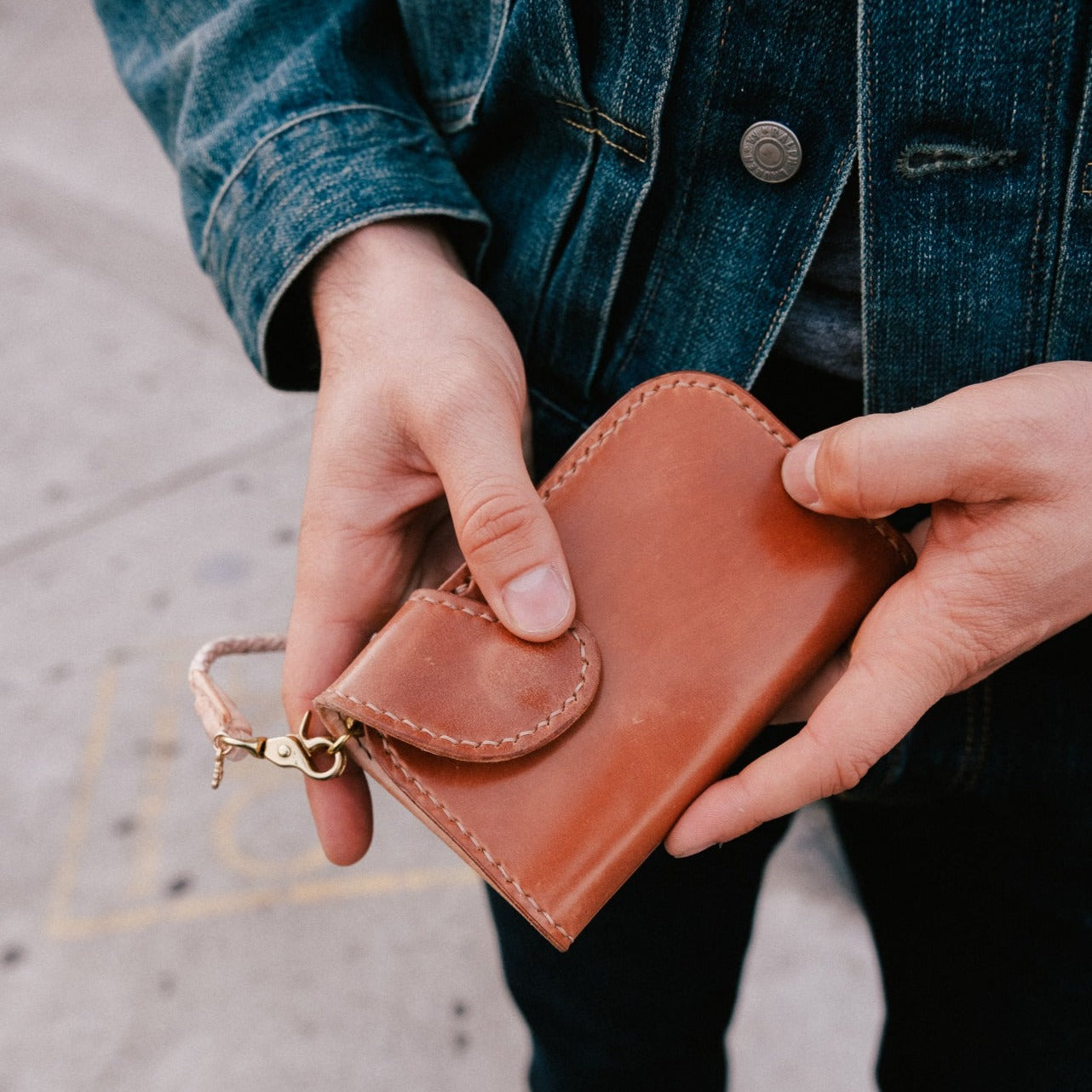 Ewing Dry Goods EDG x SOP Gentleman's Billfold Natural Horween Shell