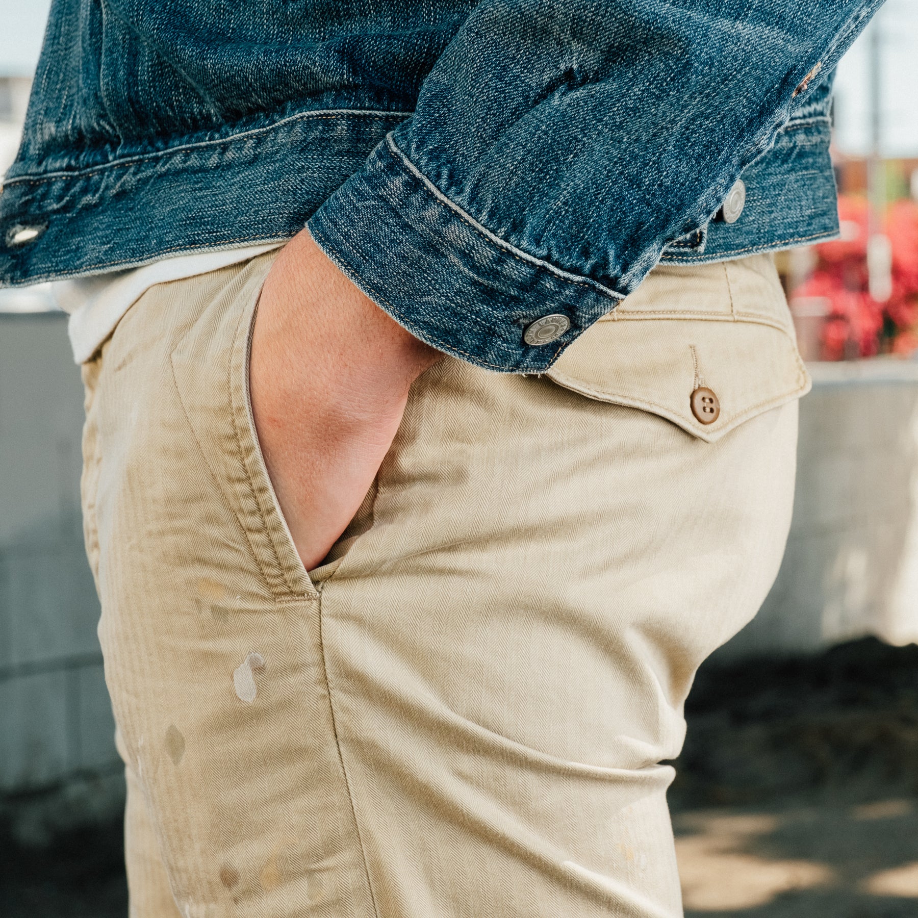 Officer Distressed Herringbone Pant Vintage Khaki