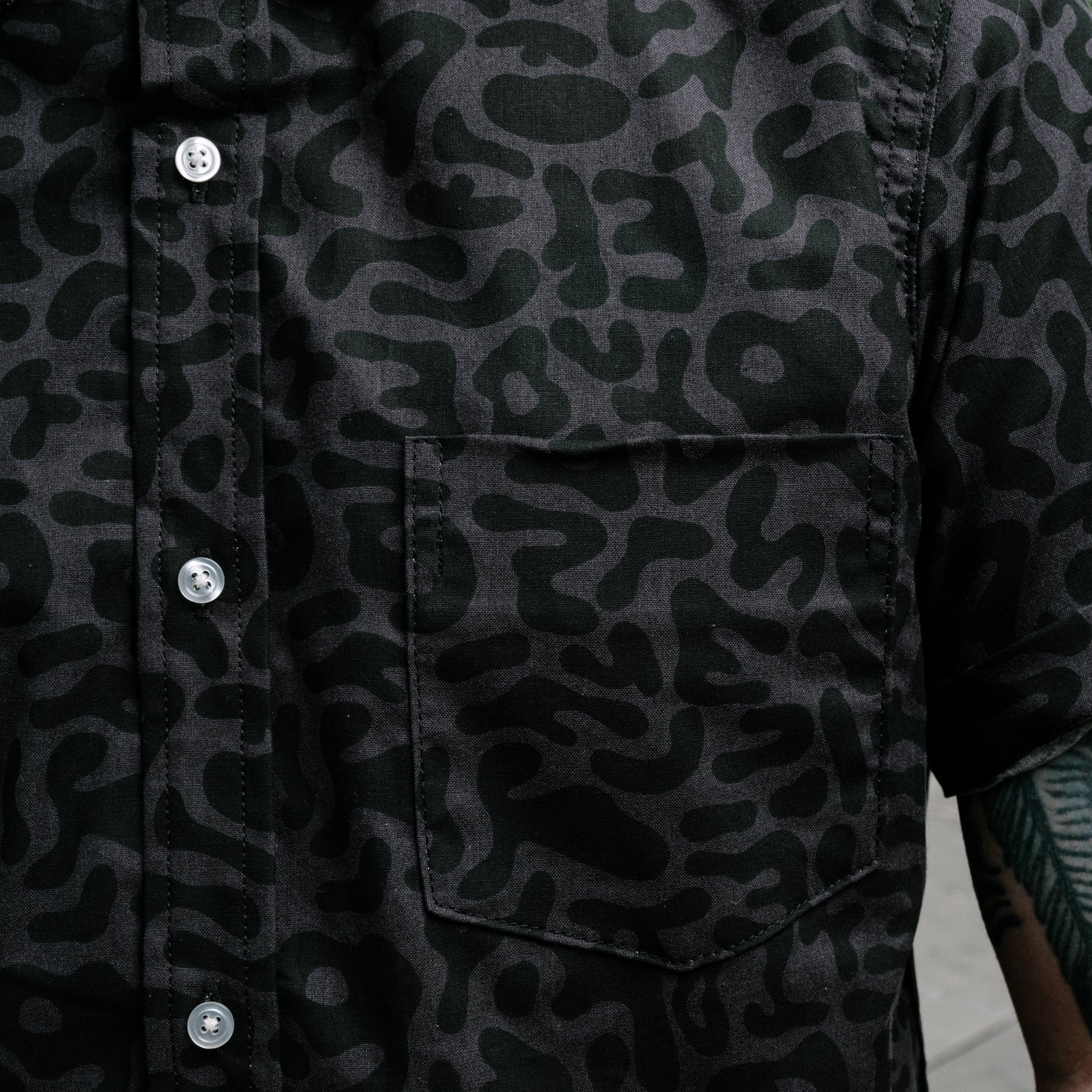 Rogue Territory Oxford Shirt Alphabet Camo Grey
