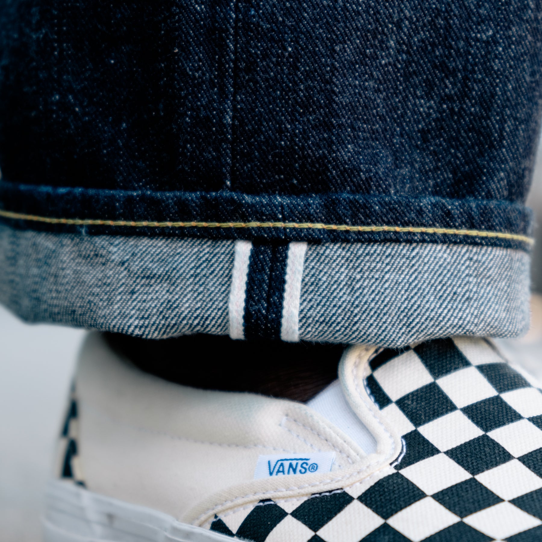 The Flat Head FN-D111 14.5oz Left Hand Twill Zimbabwe Cotton Wide Straight Jeans Indigo