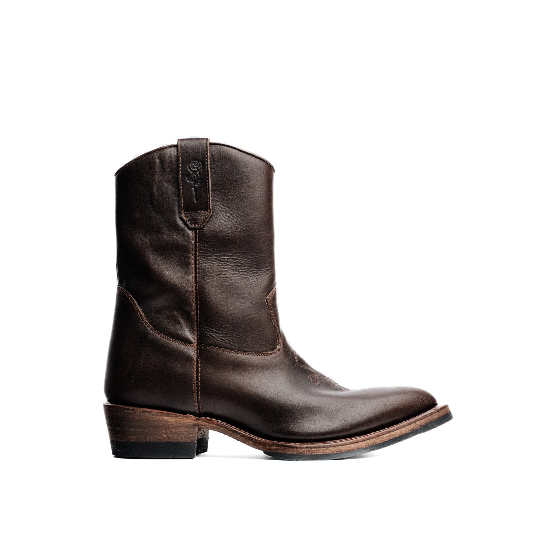 Santa_Rosa_Hershey_Smooth_Brow