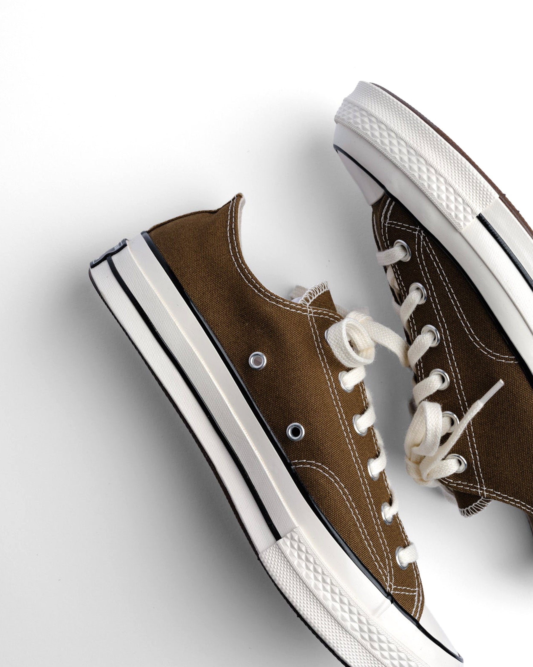Converse Chuck 70 Canvas Unisex Low Top Shoe Ox Bog Down/Egret/Black