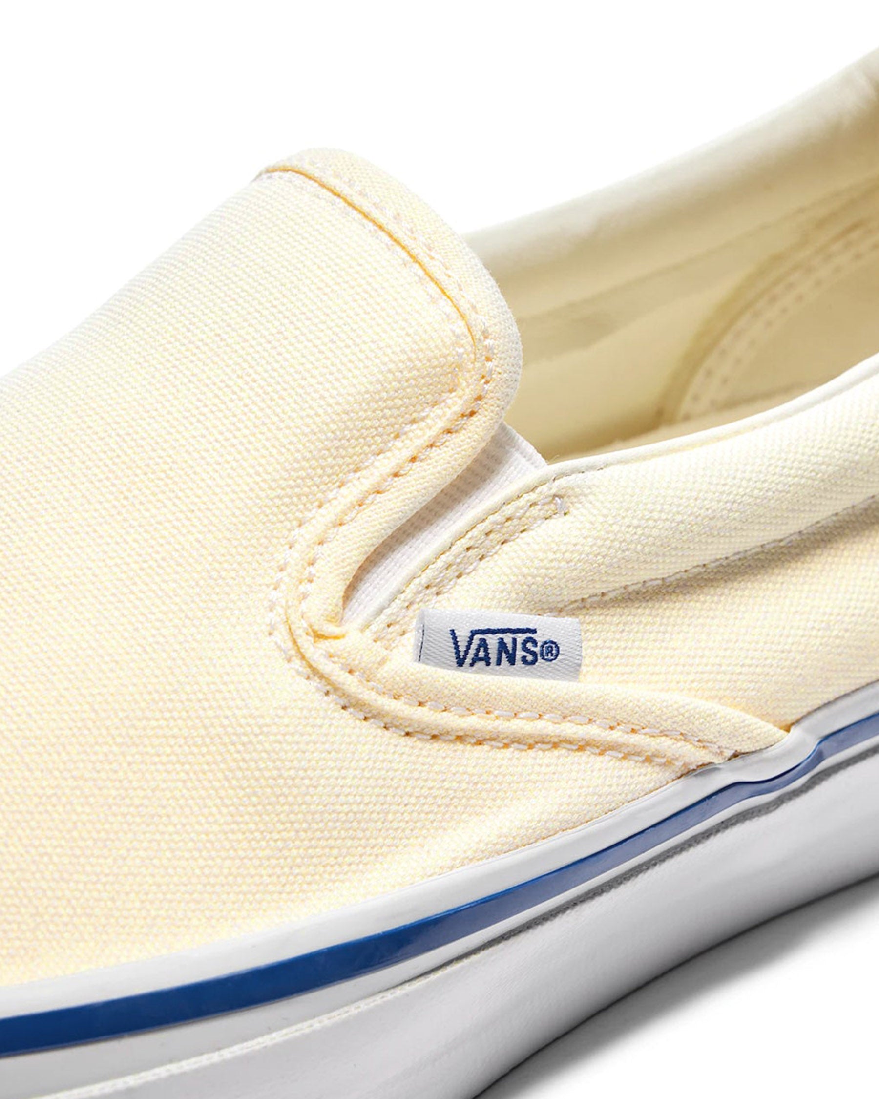 Vans Slip-On Reissue 98 LX Sneakers Off White