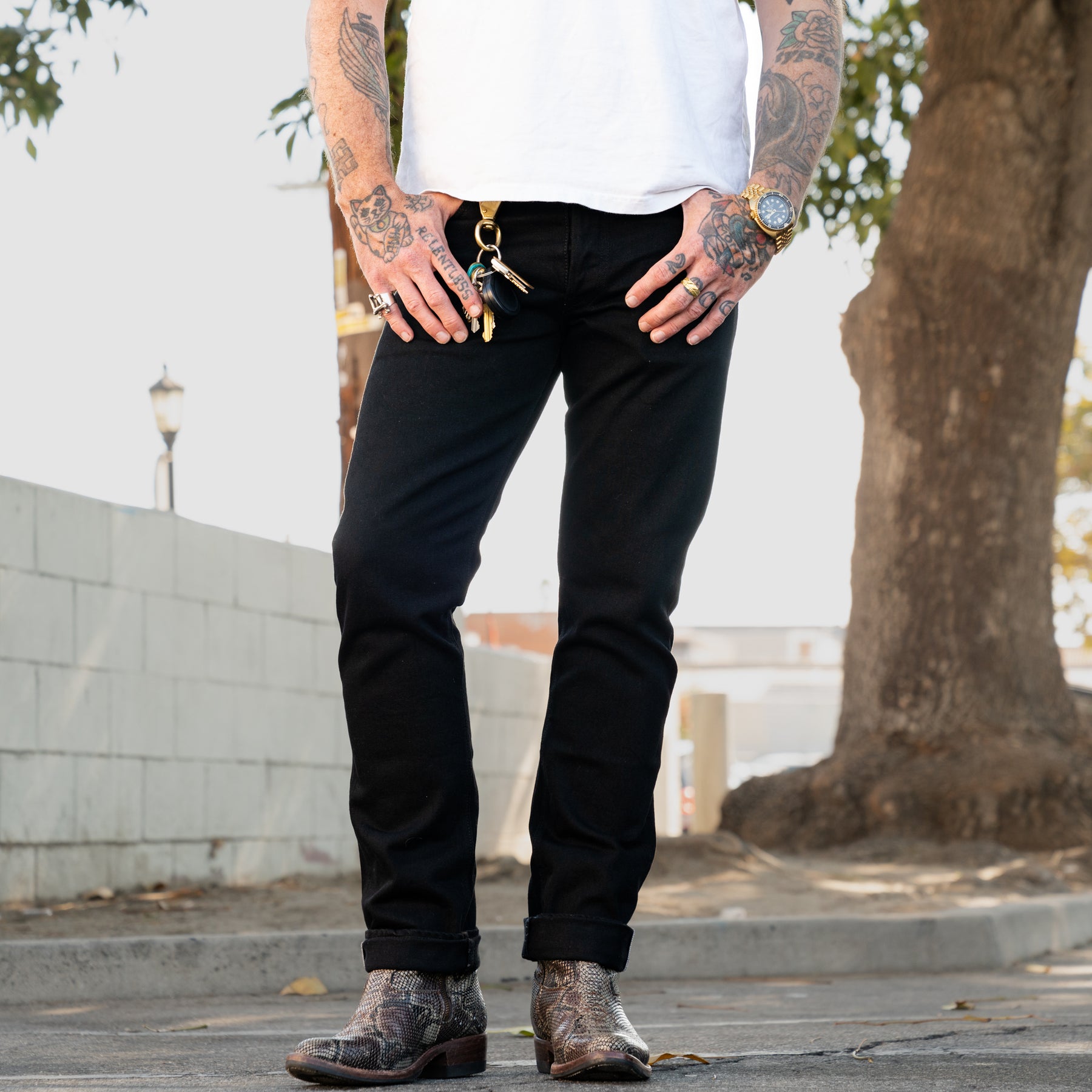 selvedge slim fit jeans