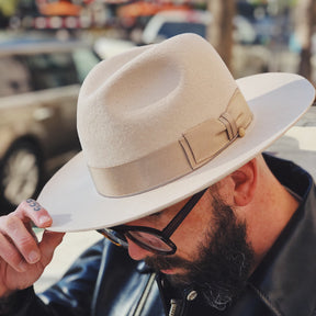 H.W. Dog & Co. Front-H Soft Hat Off White